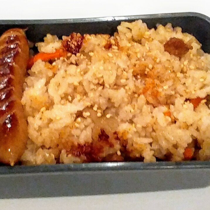 鶏ごぼうの炊き込みご飯弁当♡